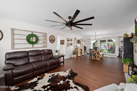 Tiny photo for 23542 E 4th Street, Grand Rapids, OH 43522 (MLS # 10006737)