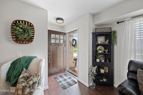 Tiny photo for 23542 E 4th Street, Grand Rapids, OH 43522 (MLS # 10006737)