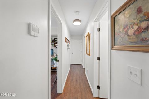 Tiny photo for 23542 E 4th Street, Grand Rapids, OH 43522 (MLS # 10006737)