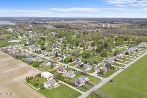 Tiny photo for 23542 E 4th Street, Grand Rapids, OH 43522 (MLS # 10006737)