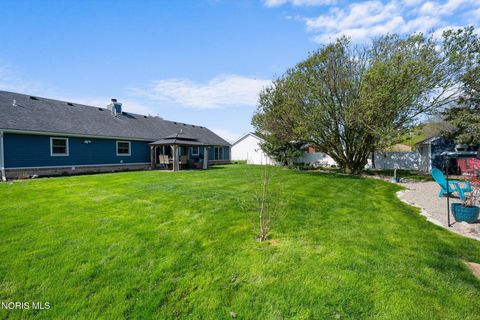 Tiny photo for 23542 E 4th Street, Grand Rapids, OH 43522 (MLS # 10006737)