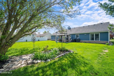 Tiny photo for 23542 E 4th Street, Grand Rapids, OH 43522 (MLS # 10006737)