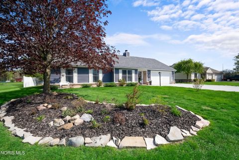 Tiny photo for 23542 E 4th Street, Grand Rapids, OH 43522 (MLS # 10006737)