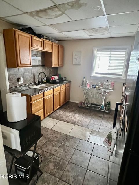 Tiny photo for 3729 Hazelhurst Avenue, Toledo, OH 43612 (MLS # 10006382)