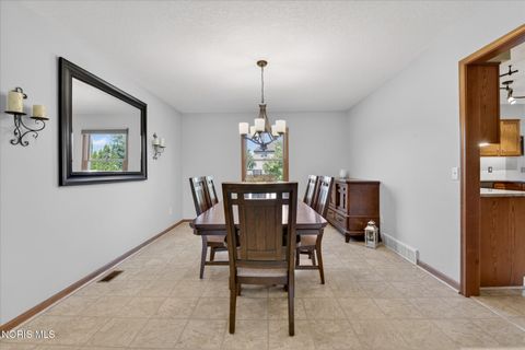 Tiny photo for 1106 Springcrest Drive, Waterville, OH 43566 (MLS # 10008771)