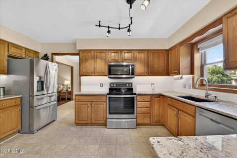 Tiny photo for 1106 Springcrest Drive, Waterville, OH 43566 (MLS # 10008771)