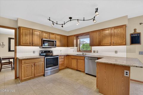 Tiny photo for 1106 Springcrest Drive, Waterville, OH 43566 (MLS # 10008771)