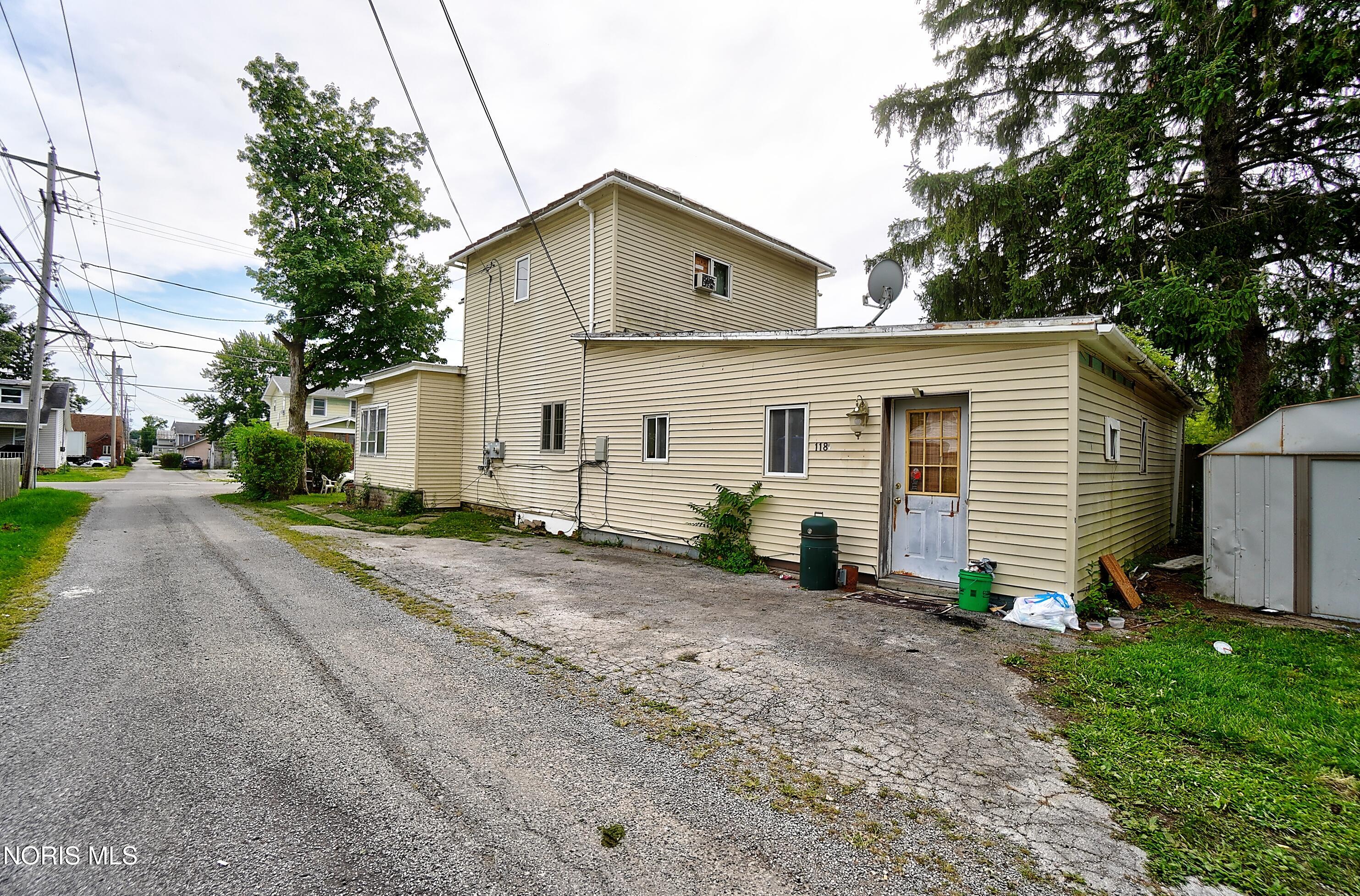 118 Monroe Avenue