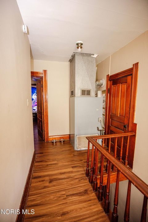 Tiny photo for 415 Platt Street, Toledo, OH 43605 (MLS # 10009628)