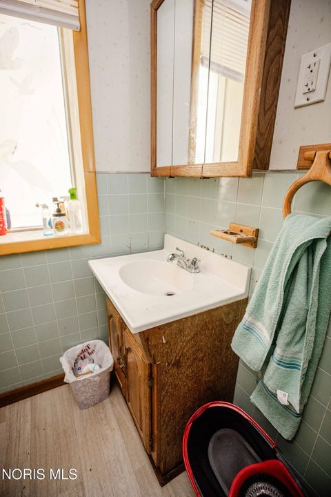 Tiny photo for 415 Platt Street, Toledo, OH 43605 (MLS # 10009628)