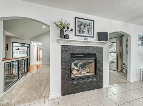 Tiny photo for 626 Whisperwood Parkway, Holland, OH 43528 (MLS # 10008157)