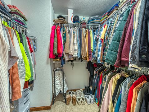 Tiny photo for 626 Whisperwood Parkway, Holland, OH 43528 (MLS # 10008157)