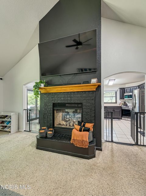 Tiny photo for 626 Whisperwood Parkway, Holland, OH 43528 (MLS # 10008157)
