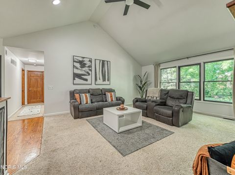 Tiny photo for 626 Whisperwood Parkway, Holland, OH 43528 (MLS # 10008157)
