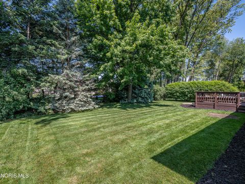 Tiny photo for 626 Whisperwood Parkway, Holland, OH 43528 (MLS # 10008157)