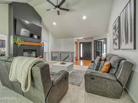 Tiny photo for 626 Whisperwood Parkway, Holland, OH 43528 (MLS # 10008157)