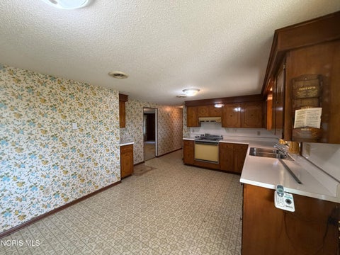Tiny photo for 3135 Rosedale Road, Edgerton, OH 43517 (MLS # 10013415)