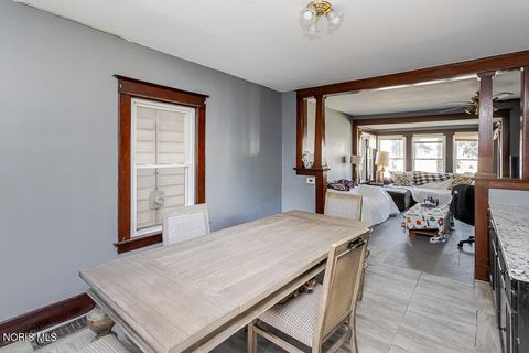 Tiny photo for 119 Gradolph Street, Toledo, OH 43612 (MLS # 10008175)