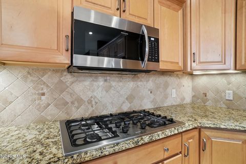 Tiny photo for 139 Pine Valley Road, Holland, OH 43528 (MLS # 10004955)