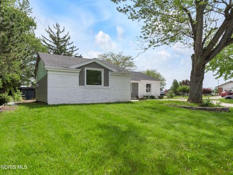 Tiny photo for 202 Fenway Drive, Lima, OH 45804 (MLS # 10007002)