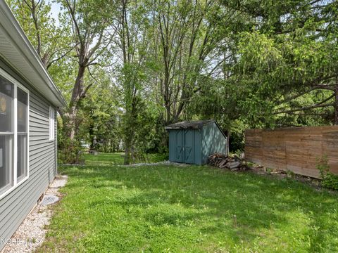 Tiny photo for 202 Fenway Drive, Lima, OH 45804 (MLS # 10007002)