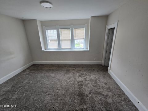 Tiny photo for 1318 N Superior Street, Toledo, OH 43604 (MLS # 10006600)