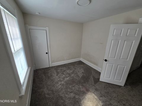 Tiny photo for 1318 N Superior Street, Toledo, OH 43604 (MLS # 10006600)