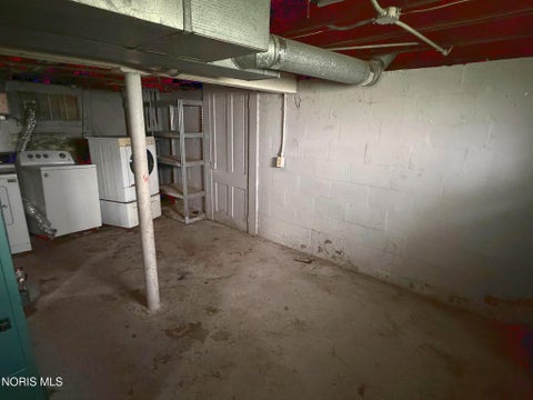 Tiny photo for 4112 Commonwealth Avenue, Toledo, OH 43612 (MLS # 10013172)