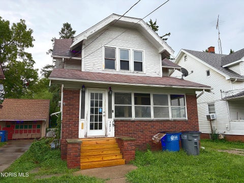 Tiny photo for 4112 Commonwealth Avenue, Toledo, OH 43612 (MLS # 10013172)