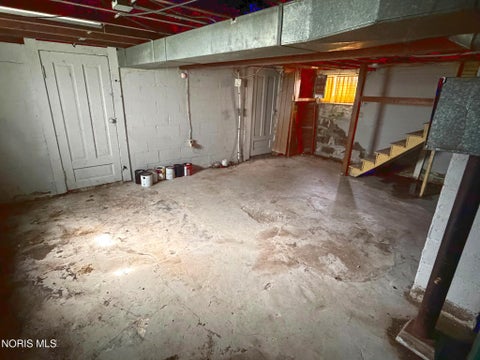 Tiny photo for 4112 Commonwealth Avenue, Toledo, OH 43612 (MLS # 10013172)