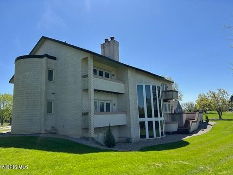 Tiny photo for 322 Dublin Lane, Bryan, OH 43506 (MLS # 10007240)