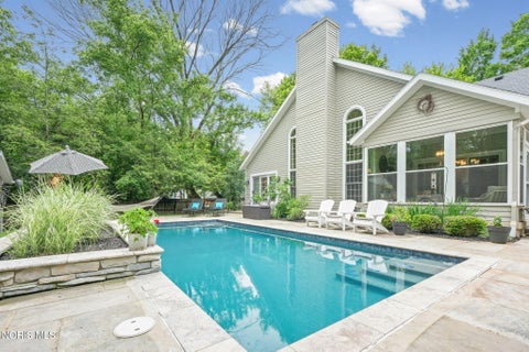Tiny photo for 29036 E River Road, Perrysburg, OH 43551 (MLS # 10008400)