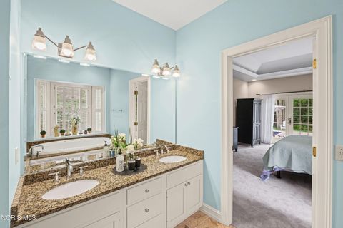 Tiny photo for 29036 E River Road, Perrysburg, OH 43551 (MLS # 10008400)