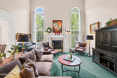 Tiny photo for 29036 E River Road, Perrysburg, OH 43551 (MLS # 10008400)