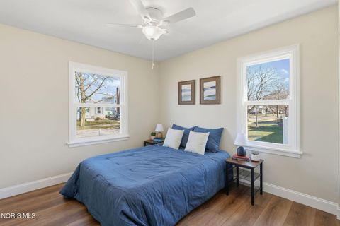 Tiny photo for 2663 Tully Avenue, Toledo, OH 43614 (MLS # 10004670)