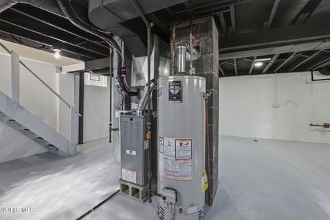 Tiny photo for 2663 Tully Avenue, Toledo, OH 43614 (MLS # 10004670)