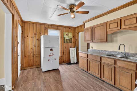 Tiny photo for 1336 Felt Street, Toledo, OH 43605 (MLS # 10011890)