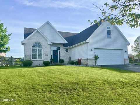 Photo of 7708 Stone Hill Court, Maumee, OH 43537 (MLS # 10006895)