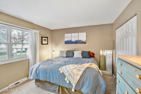 Tiny photo for 4618 Weldwood Lane, Sylvania, OH 43560 (MLS # 10003125)