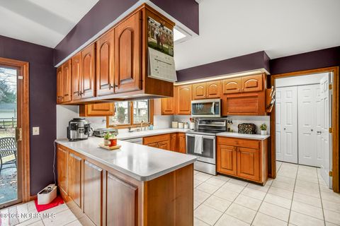 Tiny photo for 4618 Weldwood Lane, Sylvania, OH 43560 (MLS # 10003125)