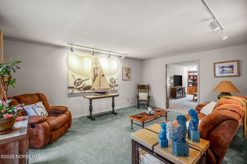 Tiny photo for 4618 Weldwood Lane, Sylvania, OH 43560 (MLS # 10003125)