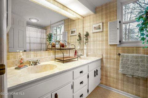 Tiny photo for 4618 Weldwood Lane, Sylvania, OH 43560 (MLS # 10003125)