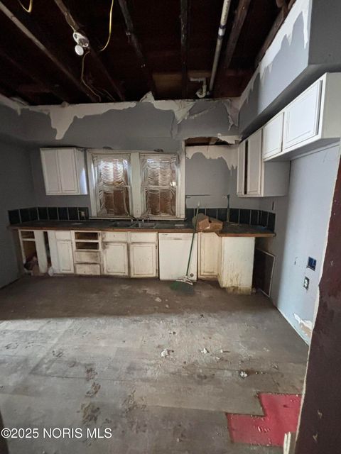 Tiny photo for 504 Ohio Street, Toledo, OH 43611 (MLS # 10001991)