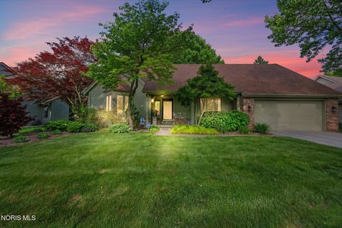 Photo of 2320 Water Wheel Court, Holland, OH 43528 (MLS # 10007934)
