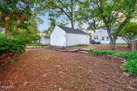 Tiny photo for 4818 Harvest Lane, Toledo, OH 43623 (MLS # 10014673)