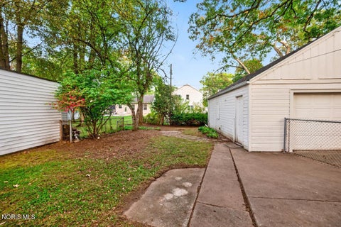 Tiny photo for 4818 Harvest Lane, Toledo, OH 43623 (MLS # 10014673)