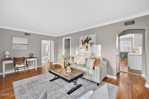 Tiny photo for 4818 Harvest Lane, Toledo, OH 43623 (MLS # 10014673)