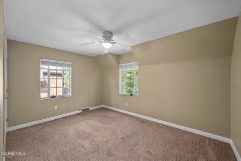 Tiny photo for 2823 Goddard Rd RD, Toledo, OH 43606 (MLS # 10013386)