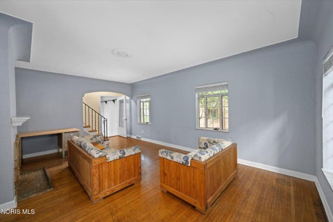 Tiny photo for 2823 Goddard Rd RD, Toledo, OH 43606 (MLS # 10013386)