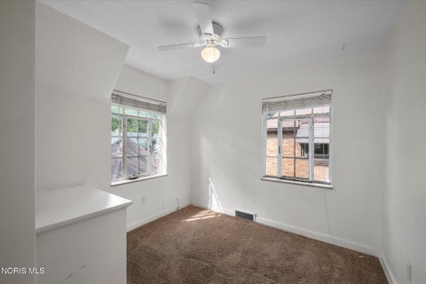 Tiny photo for 2823 Goddard Rd RD, Toledo, OH 43606 (MLS # 10013386)